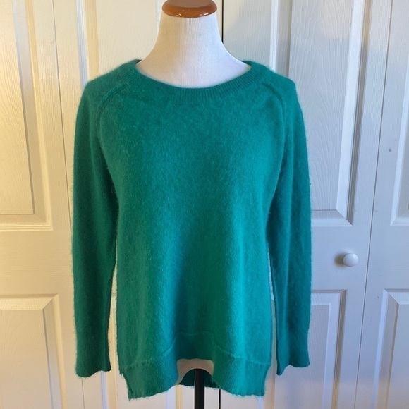 Sandro Green Angora Blend Hi-Lo Crew Neck Sweater Size 3 = US 8 - Picture 1 of 11